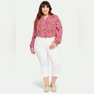 NYDJ Chloe Capri Optic White Jeans in Plus Size